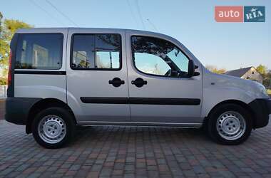 Мінівен Fiat Doblo 2011 в 