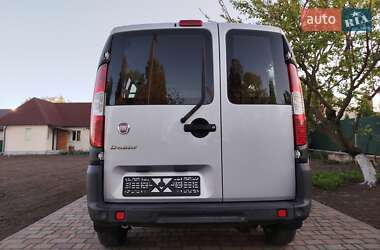 Мінівен Fiat Doblo 2011 в 