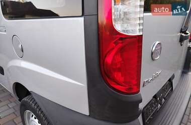 Мінівен Fiat Doblo 2011 в 
