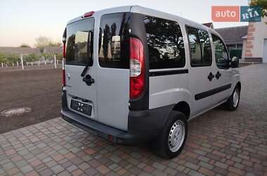 Мінівен Fiat Doblo 2011 в 