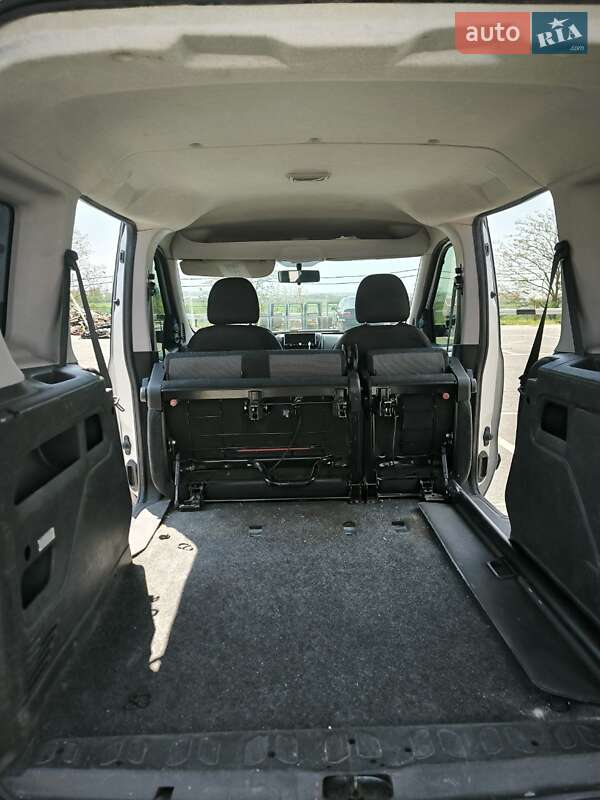 Минивэн Fiat Doblo 2012 в Одессе
