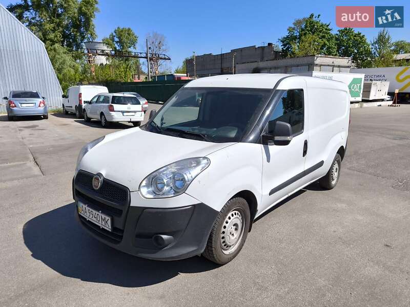 Fiat Doblo 2012