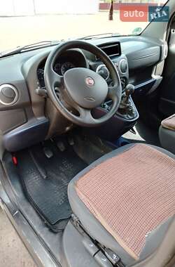 Минивэн Fiat Doblo 2009 в 