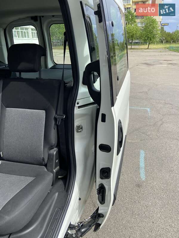 Мінівен Fiat Doblo 2017 в Києві