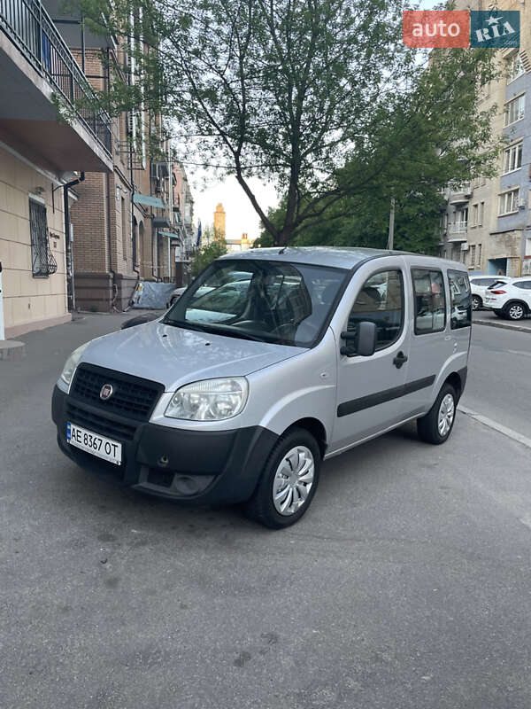 Минивэн Fiat Doblo 2013 в 