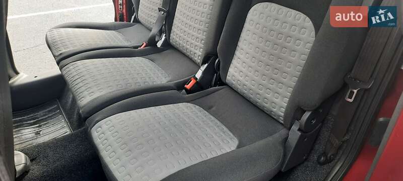 Минивэн Fiat Doblo 2006 в Виннице