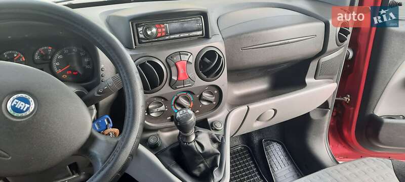 Минивэн Fiat Doblo 2006 в Виннице