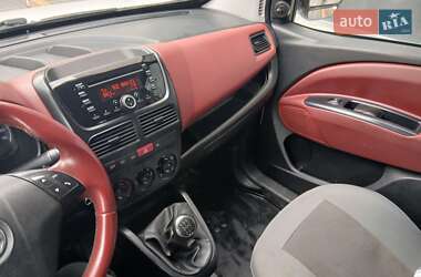 Мінівен Fiat Doblo 2011 в 