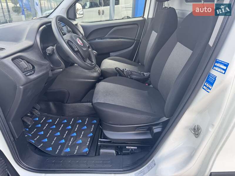 Грузовой фургон Fiat Doblo 2020 в Ровно