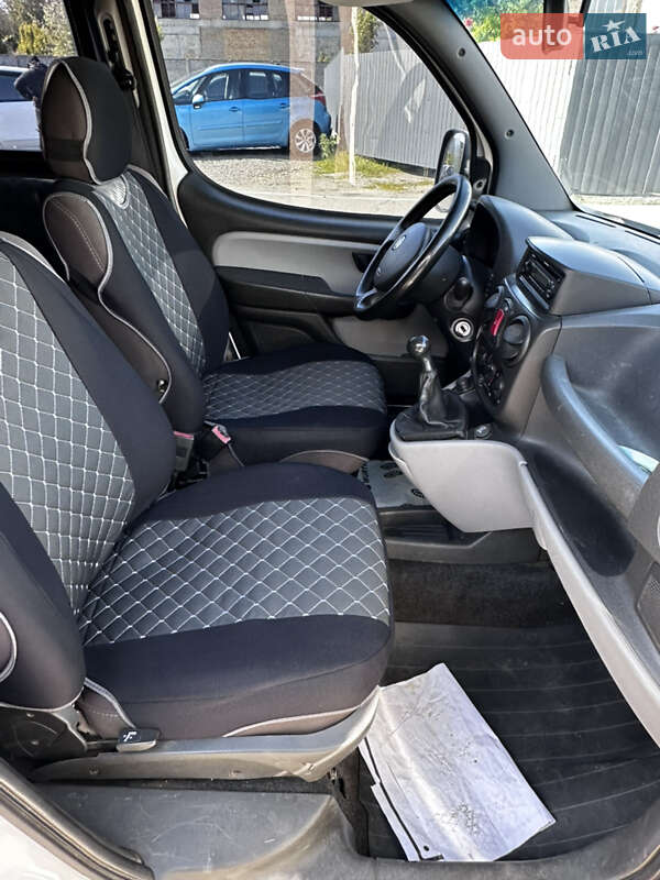 Fiat Doblo 2009