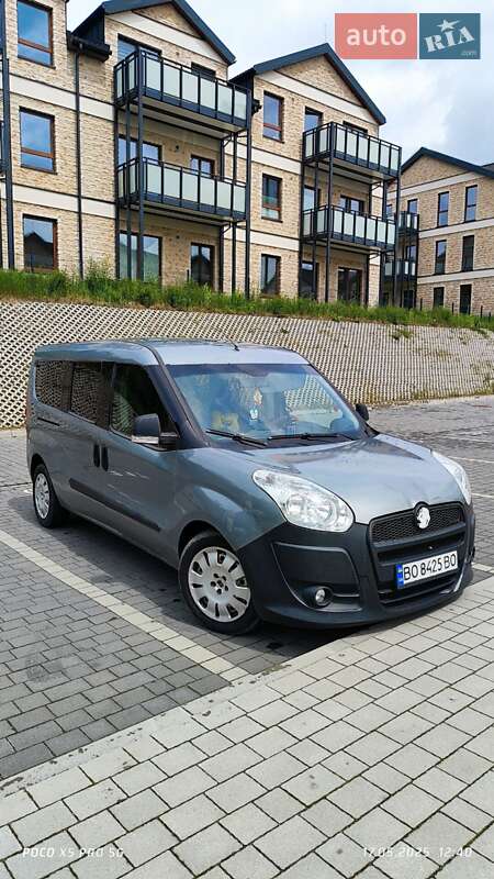 Мінівен Fiat Doblo 2011 в Тернополі