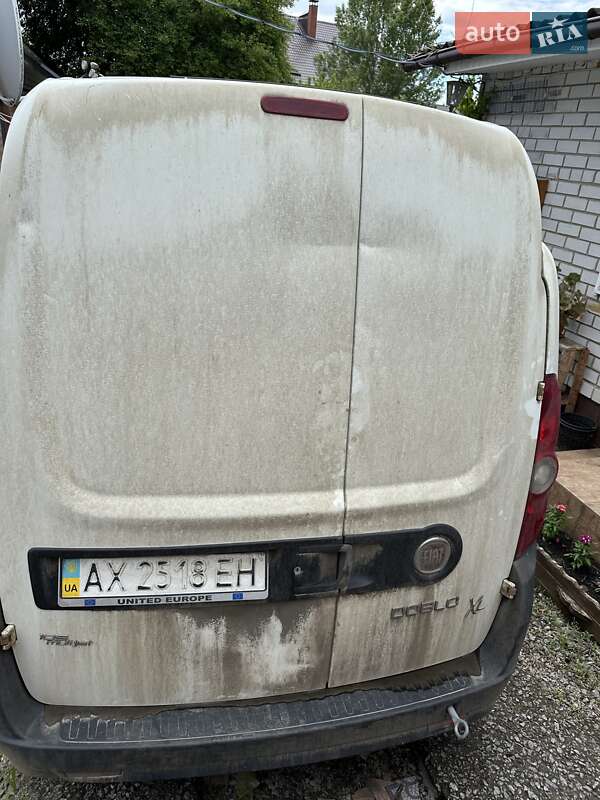 Вантажний фургон Fiat Doblo 2013 в 