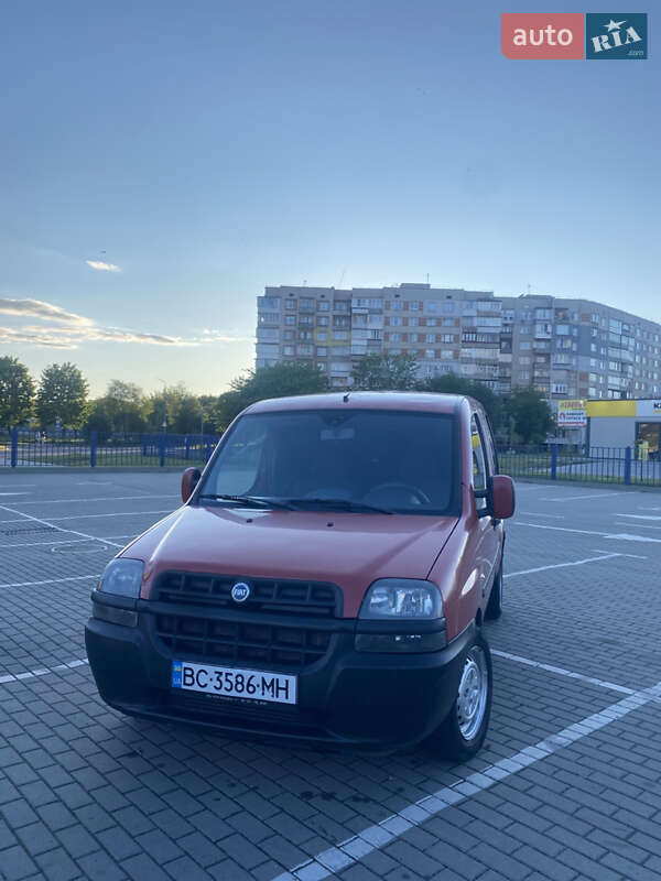 Мінівен Fiat Doblo 2005 в 