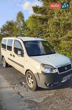 Минивэн Fiat Doblo 2007 в Киеве