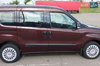Мінівен Fiat Doblo 2013 в 