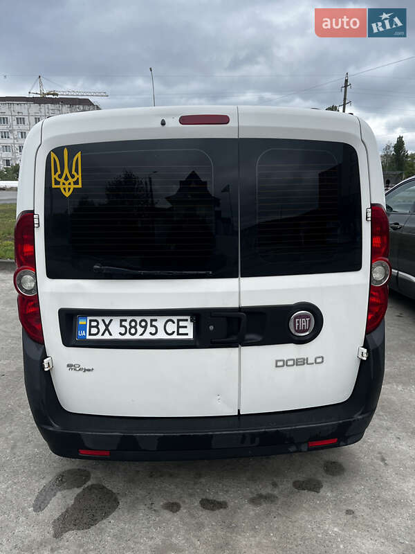 Грузопассажирский фургон Fiat Doblo 2012 в Нетешине