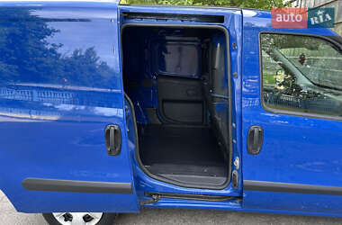 Вантажний фургон Fiat Doblo 2010 в 