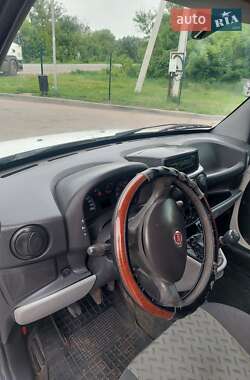 Грузопассажирский фургон Fiat Doblo 2012 в 