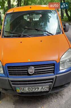 Минивэн Fiat Doblo 2010 в Киеве