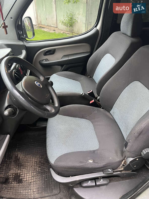 Минивэн Fiat Doblo 2006 в Ивано-Франковске фото 10 Минивэн Fiat Doblo 2006 в Ивано-Франковске