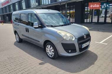 Минивэн Fiat Doblo 2011 в 