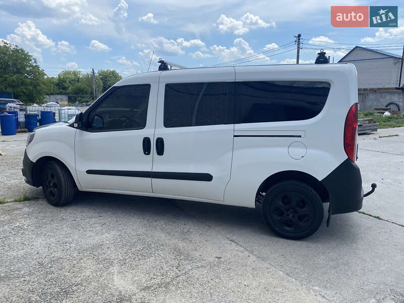 Мінівен Fiat Doblo 2020 в Святопетрівське