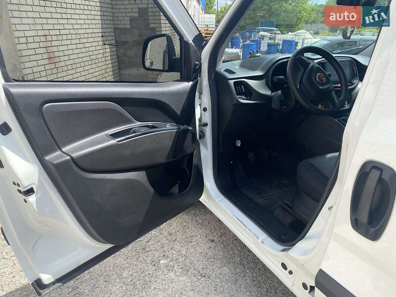 Мінівен Fiat Doblo 2020 в Святопетрівське