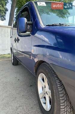 Мінівен Fiat Doblo 2004 в 