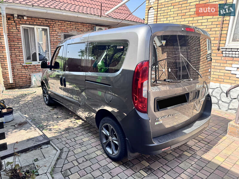 Минивэн Fiat Doblo 2017 в Марганце
