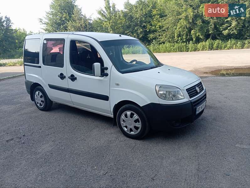 Минивэн Fiat Doblo 2007 в Виннице