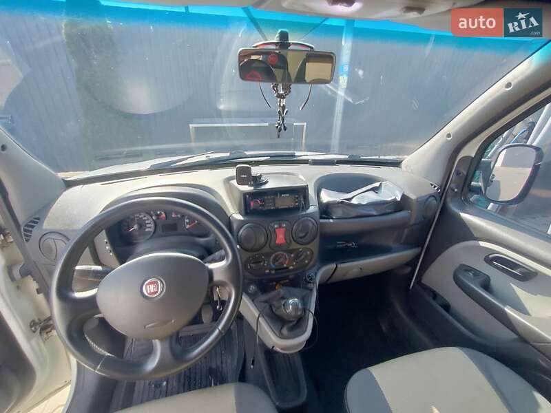 Минивэн Fiat Doblo 2008 в Шептицькому фото 8 Минивэн Fiat Doblo 2008 в Шептицькому
