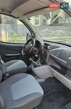 Минивэн Fiat Doblo 2011 в 