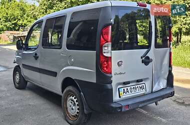 Минивэн Fiat Doblo 2011 в 