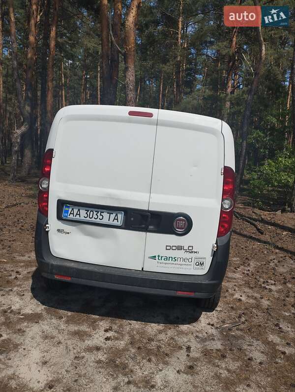 Грузовой фургон Fiat Doblo 2013 в Киеве