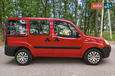 Минивэн Fiat Doblo 2008 в 