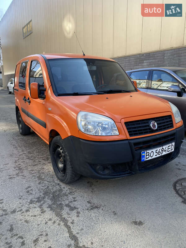 Минивэн Fiat Doblo 2008 в Тернополе
