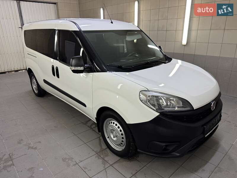 Мінівен Fiat Doblo 2016 в Умані
