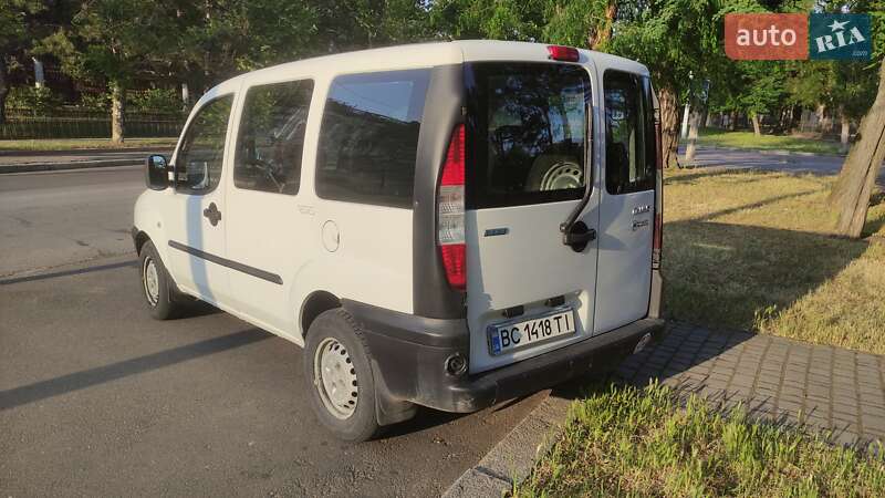 Минивэн Fiat Doblo 2004 в Николаеве