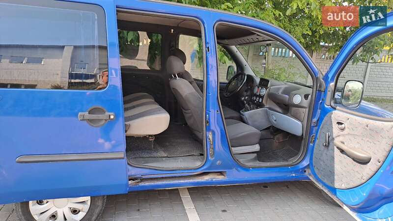 Минивэн Fiat Doblo 2004 в Луцке