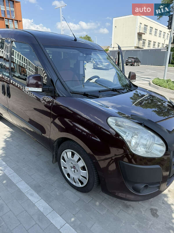 Fiat Doblo 2010