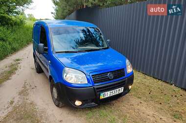 Вантажний фургон Fiat Doblo 2006 в Краснограді