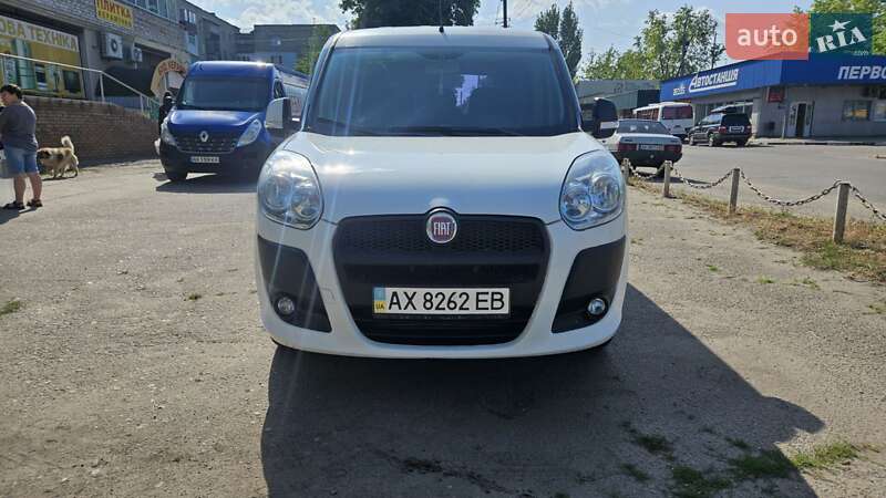 Fiat Doblo 2011
