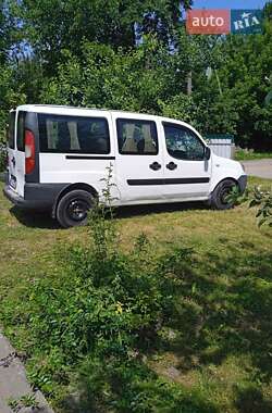 Минивэн Fiat Doblo 2006 в 