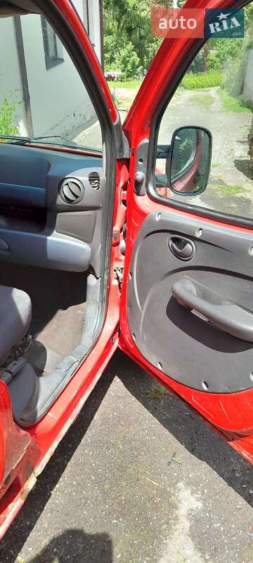 Мінівен Fiat Doblo 2006 в Львові