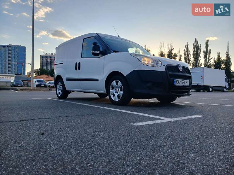 Fiat Doblo 2013