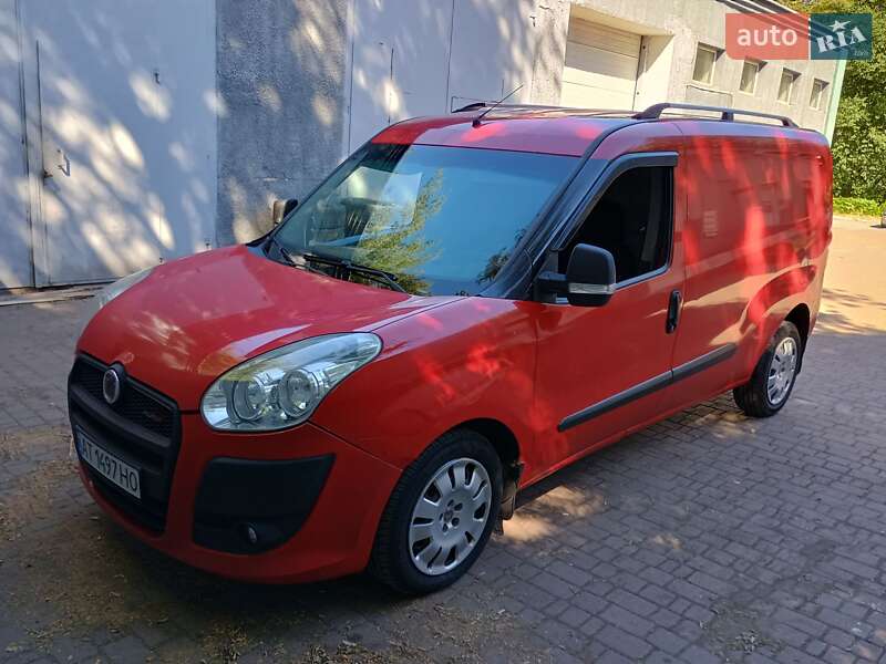 Грузовой фургон Fiat Doblo 2011 в Ивано-Франковске