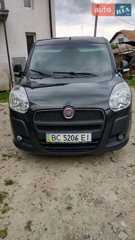 Грузовой фургон Fiat Doblo 2013 в Дрогобыче