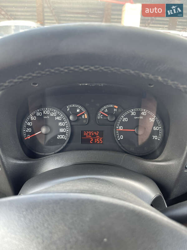 Мінівен Fiat Doblo 2005 в Львові