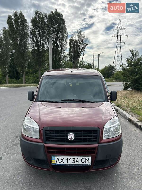 Fiat Doblo 2011