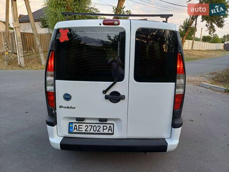 Мінівен Fiat Doblo 2005 в Дніпрі